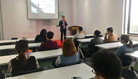 百思德招聘會(huì)